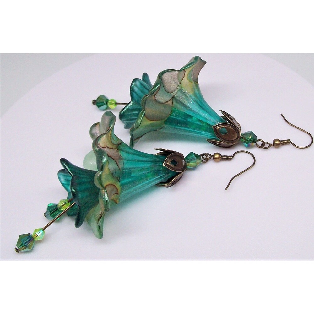 Boho Flower Earrings, Vintage Earrings, Artisan Crafted Flower Jewelry